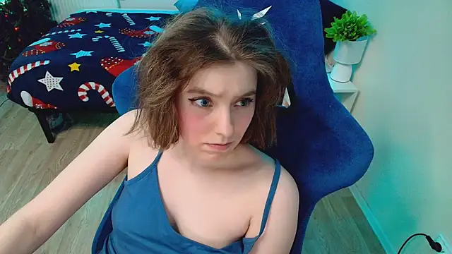 CranberryHot élő XXX-chatje