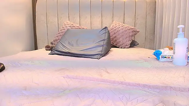 Chat XXX Live kata_hazel