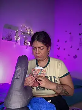 Chat XXX ao vivo de Solaangel_