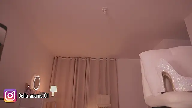 bella_adams_のライブXXXチャット