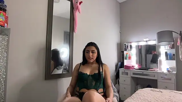 Sophiasecretsx élő XXX-chatje