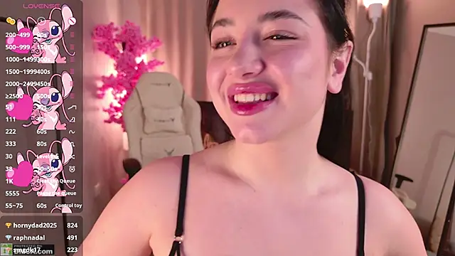 Pony_Claid élő XXX-chatje