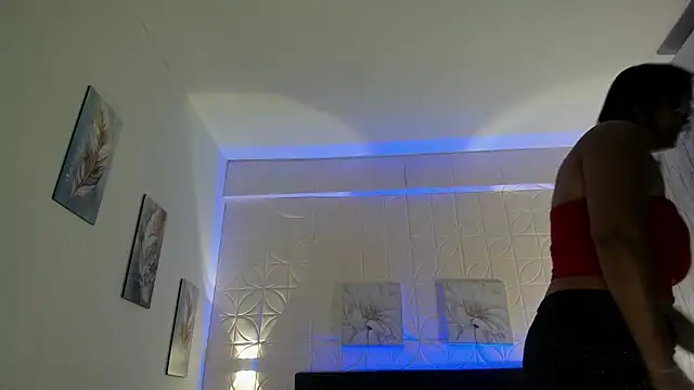 Chatroom XXX en direct de EmillyLim