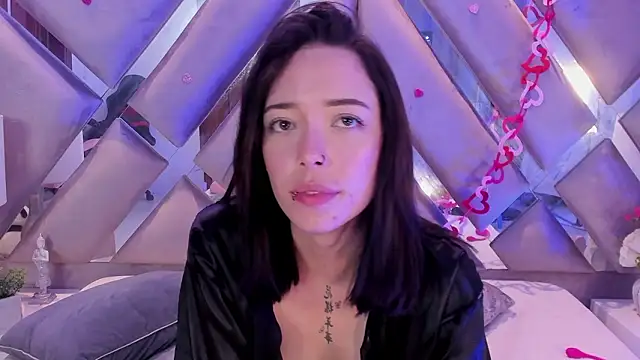 Chat +18 de HarperrWest ao vivo