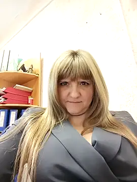 Office_Albertina webcam show