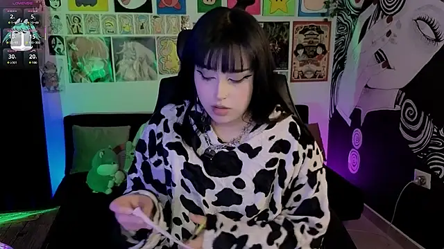 Yuhwan_'s Live XXX Chat