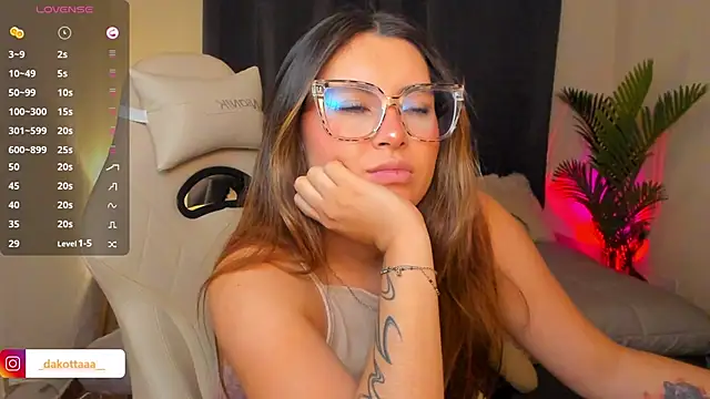 dakottaa_ 现场XXX聊天