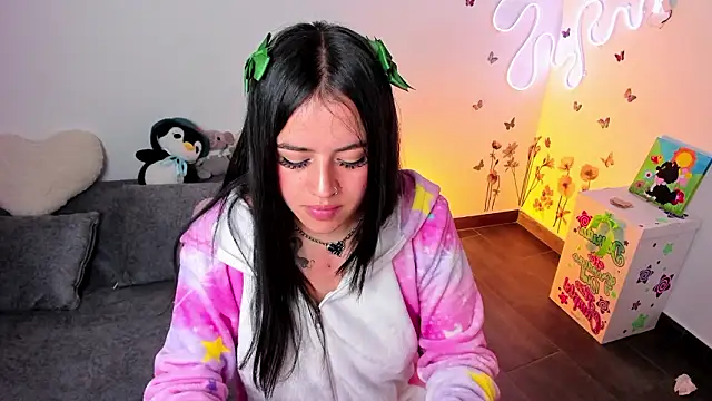 lilielou_ Chat XXX live