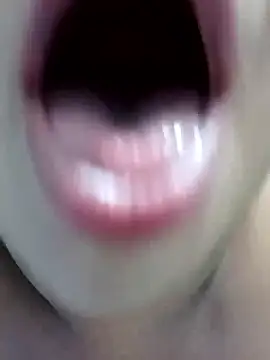 Chatroom XXX en direct de SusanaEshwar