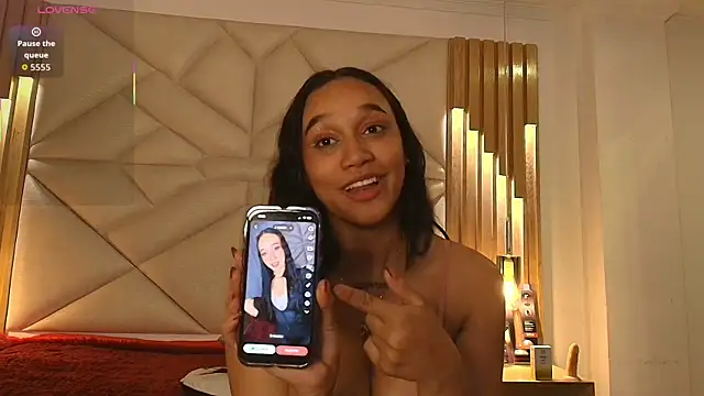 coraline_vera 现场XXX聊天