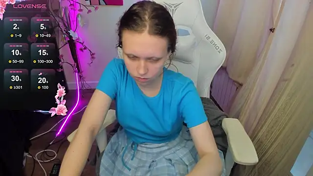 Онлайн чат XXX NikolFlostt