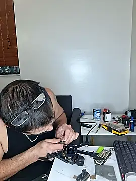 Zander823's Live XXX Chat