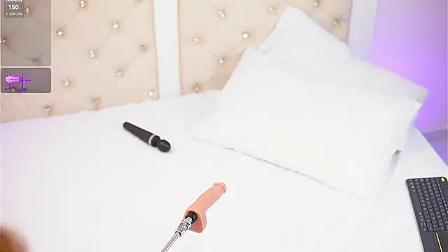 Chat XXX ao vivo de caroline_adams_