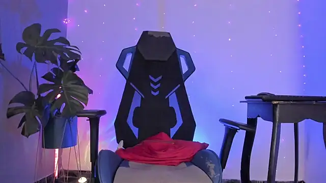 Czat XXX na żywo – BellaDuval__