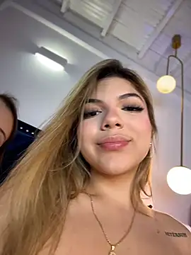 แชท XXX สดของ AngelBlushXXX