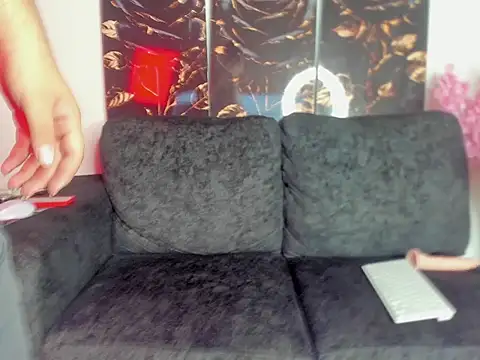 winy_hot Show in webcam