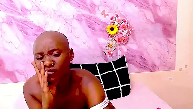 EbonyOlive69 Chat XXX in diretta