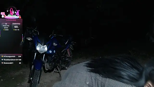 Czat XXX na żywo – esmeralda_li