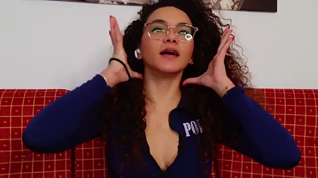 دردشة Taylor_Tina الجنسية المباشرة