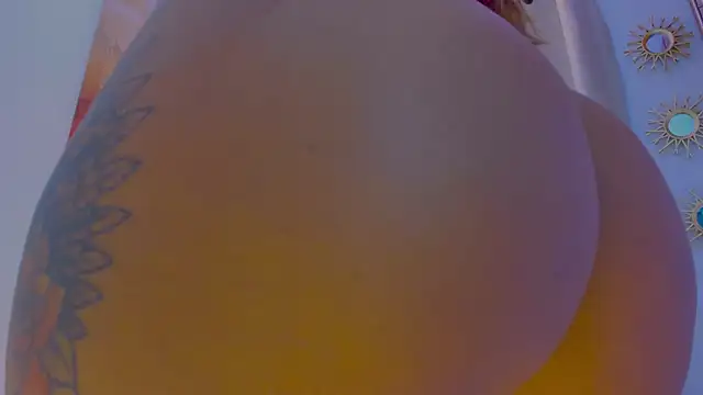 MariamRivera_'s Live XXX Chat