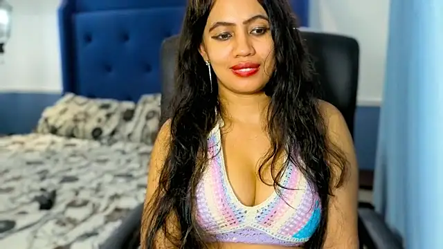 FannyXhot Chat XXX in diretta