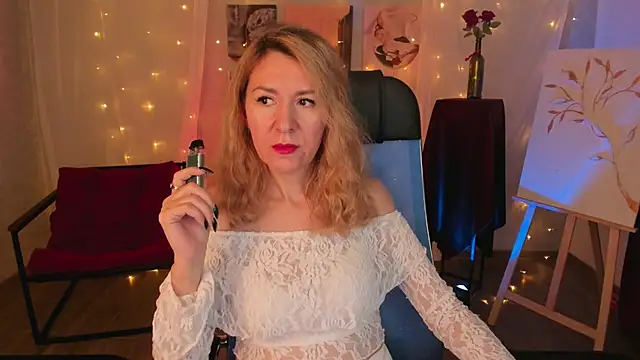 DonnaSmitth Adlı Modelin Canlı XXX Sohbeti