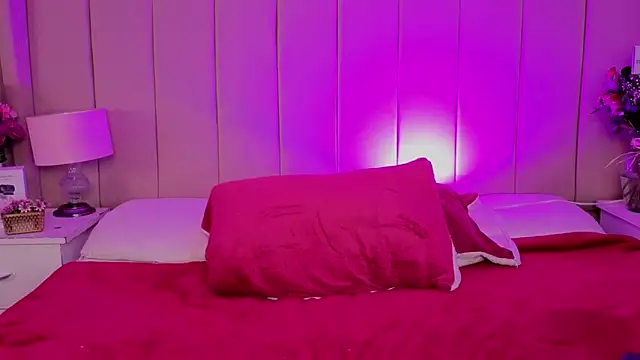 แชท XXX สดของ MollyBigBoobs12