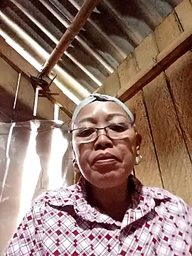 دردشة Agnes-baby الجنسية المباشرة