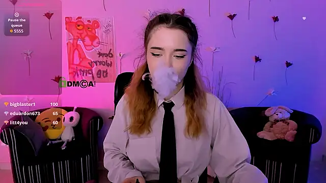 liana_kisses: απευθείας συνομιλία ΧΧΧ