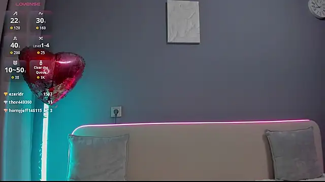 Malika_Lisan: онлайн-секс-чат