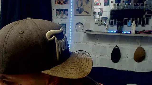 โชว์เว็บแคมของ paul-mendezx