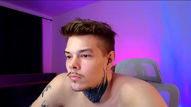Živý XXX chat DENIS_HERE