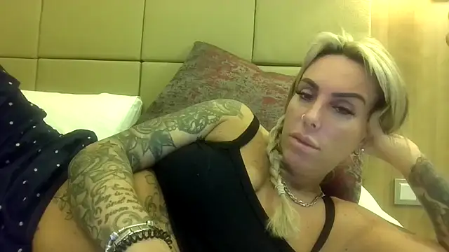 Chat XXX Live poppyinga1