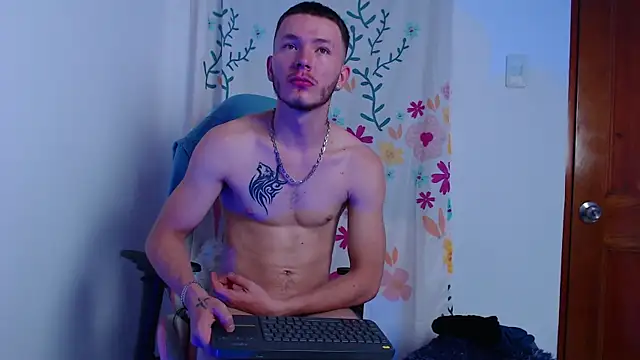 Ariana_Esteban07 现场XXX聊天