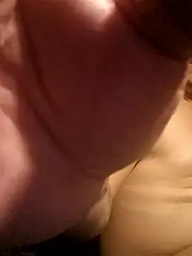 Pertunjukan Kamera Web TopOfTops954