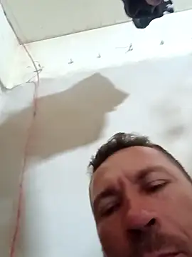 Chat XXX en directo de RobertoLuiz84