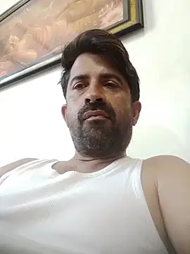 XxX_KING30's Live XXX Chat