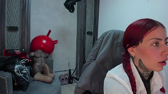 แชท XXX สดของ selene_red_