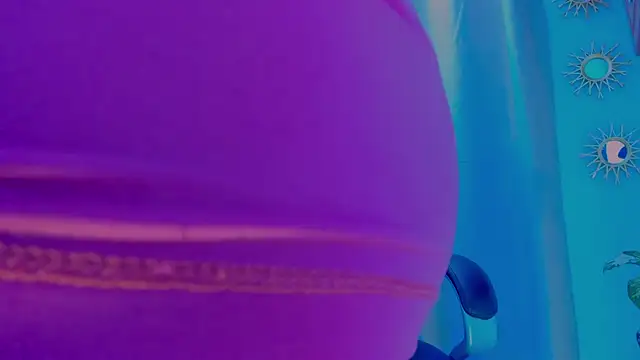 แชท XXX สดของ MariamRivera_