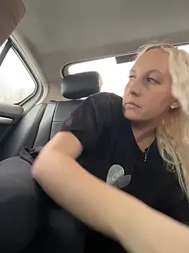 แชท XXX สดของ MerlinDave