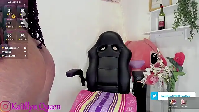 XXX chat uživo modela queen_katle