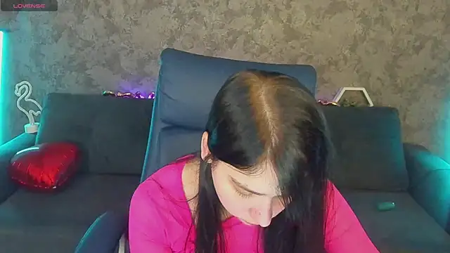 LiviaShy Live XXX-Chat