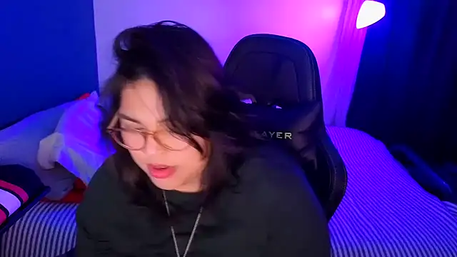 Chat XXX ao vivo de miacanela_xo