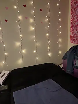 XXX chat uživo modela Egyptian_reign