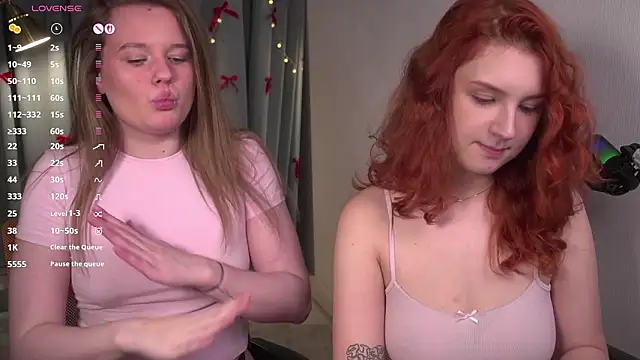 Agatha_Gris élő XXX-chatje