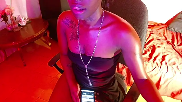 vickycat_x – Naživo XXX chat