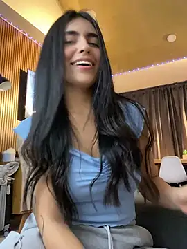 แชท XXX สดของ DaphneUwu