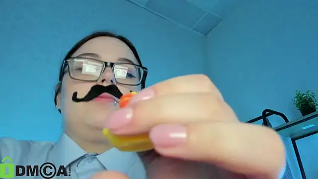 XXX chat uživo modela Mia_R0ss