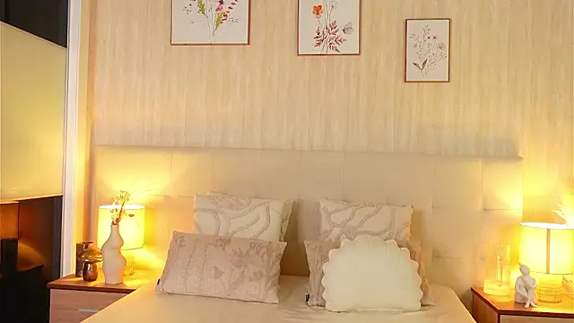 ZamphyraNightt: απευθείας συνομιλία ΧΧΧ