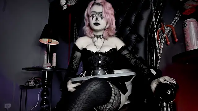 Navier__: онлайн-секс-чат